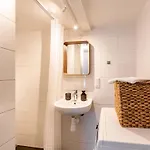 Admiral - Cosy 1-bdr In Apartman *