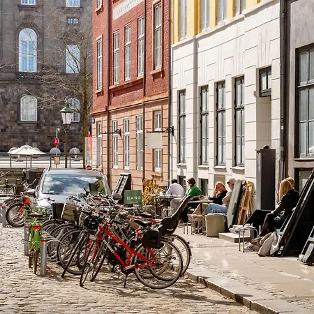 Admiral - Cosy 1-bdr In Lägenhet